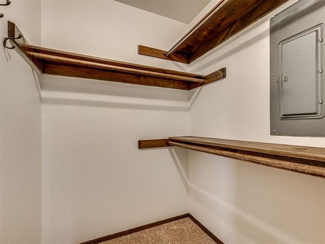 3205 N Shannon Avenue, Bethany, OK 73008