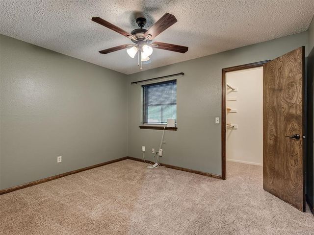 3205 N Shannon Avenue, Bethany, OK 73008