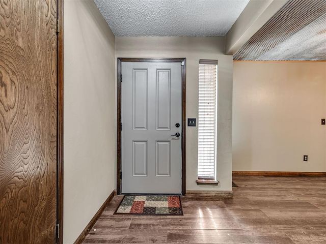 3205 N Shannon Avenue, Bethany, OK 73008