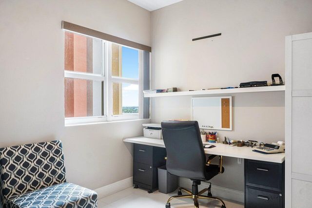 2650 Lake Shore Drive 1103, Riviera Beach, FL 33404