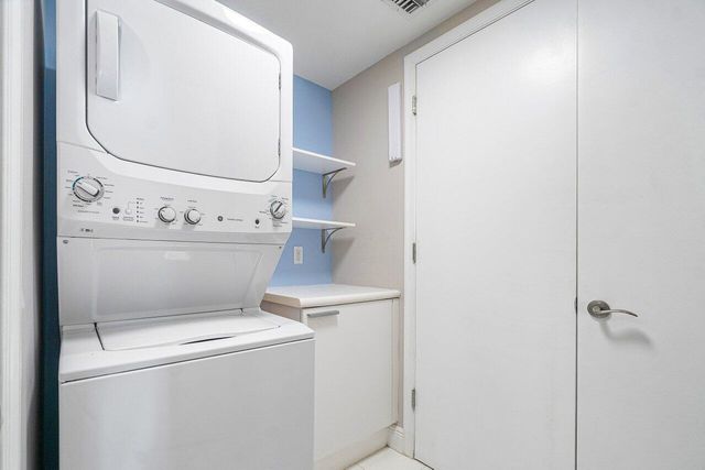 2650 Lake Shore Drive 1103, Riviera Beach, FL 33404