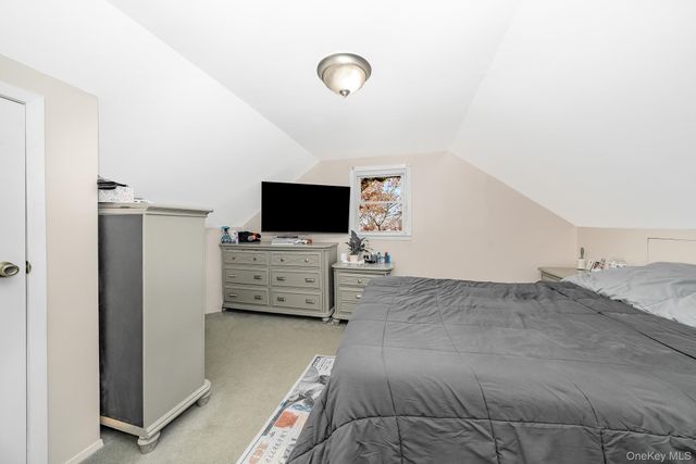 315 Cedar Court, Copiague, NY 11726