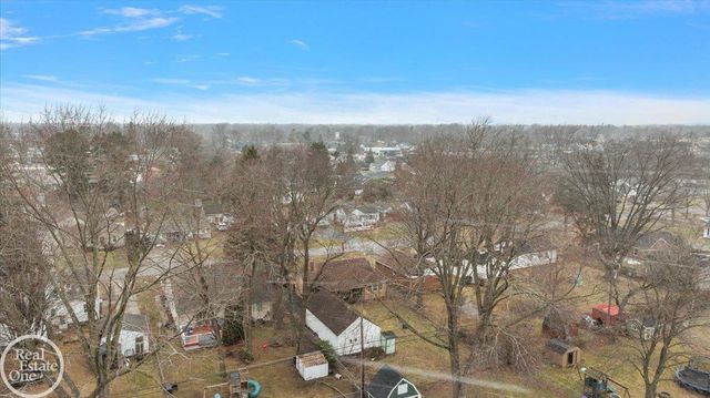 45252 Platt Street, Utica, MI 48317