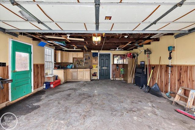 45252 Platt Street, Utica, MI 48317