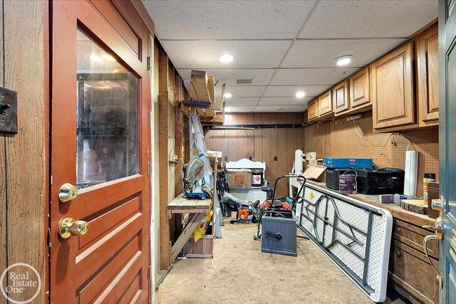 45252 Platt Street, Utica, MI 48317