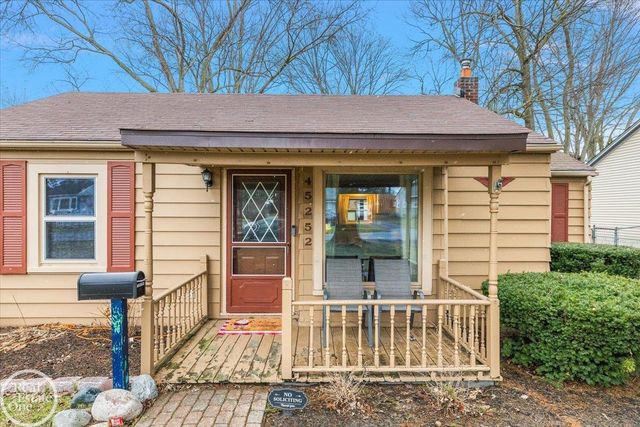 45252 Platt Street, Utica, MI 48317