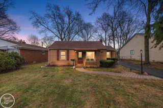 45252 Platt Street, Utica, MI 48317