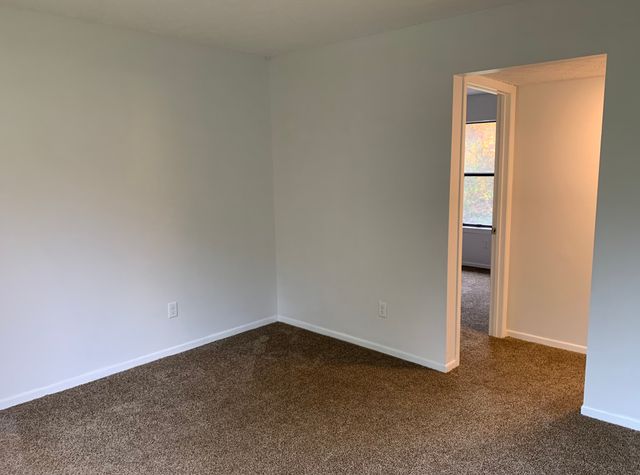3920 W 13th Street, Davenport, IA 52804
