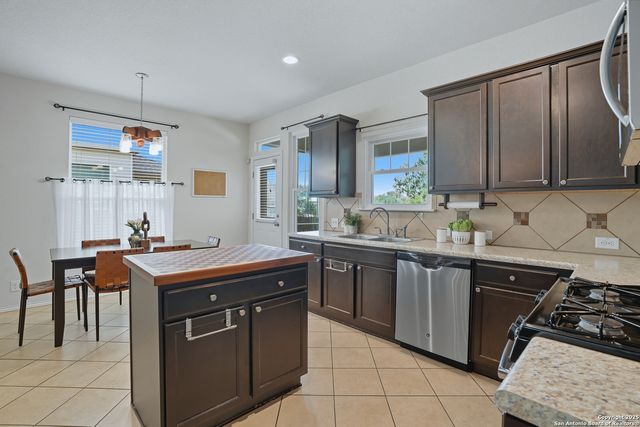 280 Quiet Elk, San Antonio, TX 78253