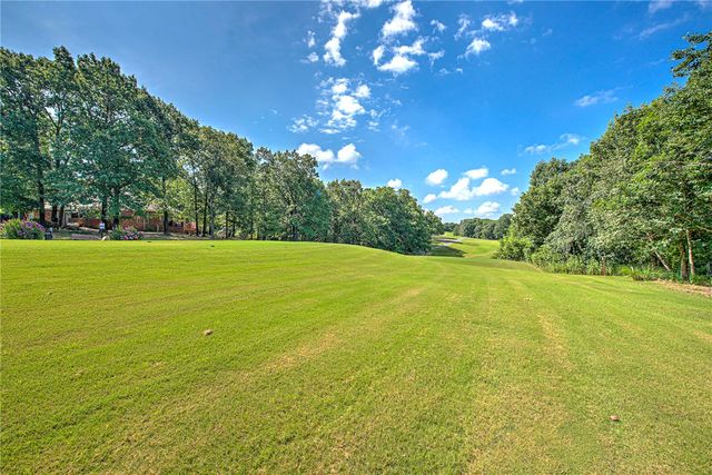 3 Kirk Lane, Bella Vista, AR 72715