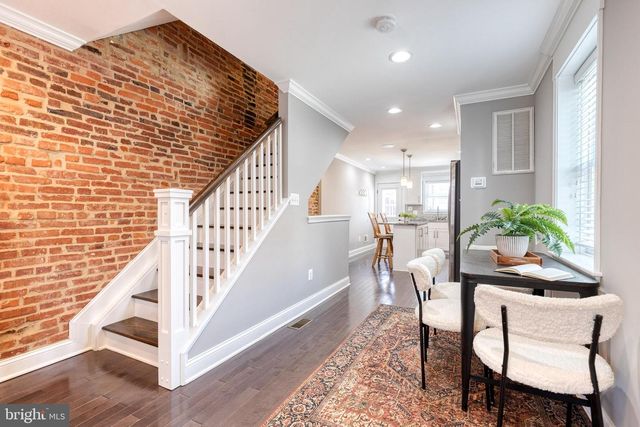 800 S CURLEY ST, Baltimore, MD 21224