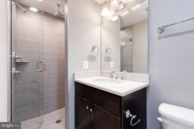 800 S CURLEY ST, Baltimore, MD 21224