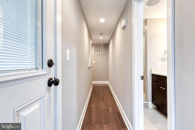 800 S CURLEY ST, Baltimore, MD 21224