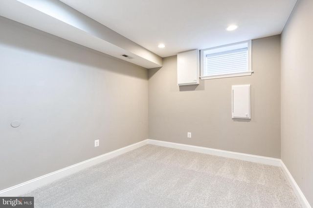 800 S CURLEY ST, Baltimore, MD 21224