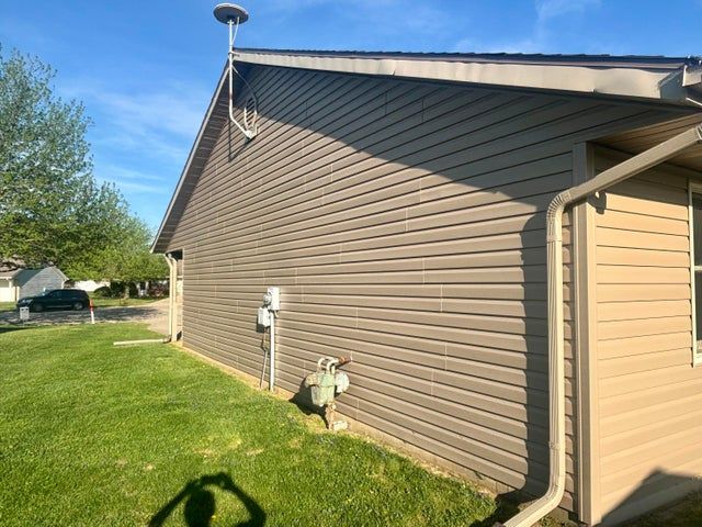 2865 Dawn Lane, Springfield, OH 45503