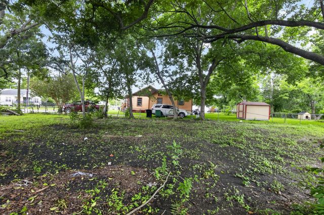 5541 Crane Street, Houston, TX 77026
