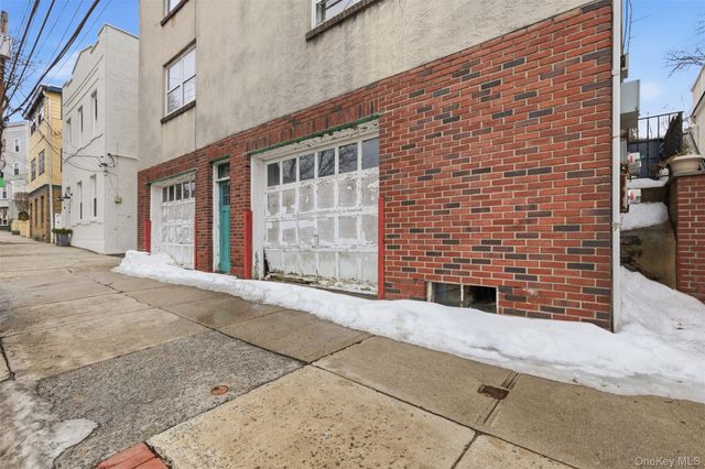 36 Main Street, Dobbs Ferry, NY 10522