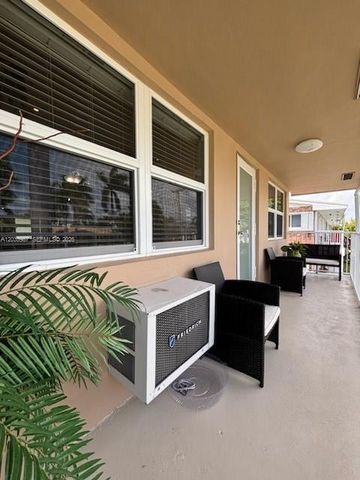 500 Layne Blvd 20, Hallandale Beach, FL 33009