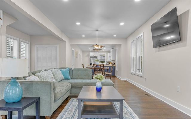1338 Seaboard AVE, Chesapeake, VA 23324