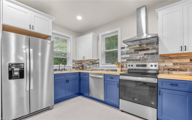 1338 Seaboard AVE, Chesapeake, VA 23324