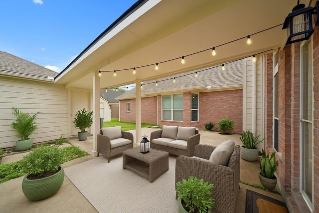 4903 Cedar Cove Drive, Baytown, TX 77521