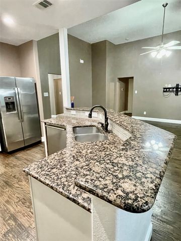 10264 Fireside Lane, Forney, TX 75126
