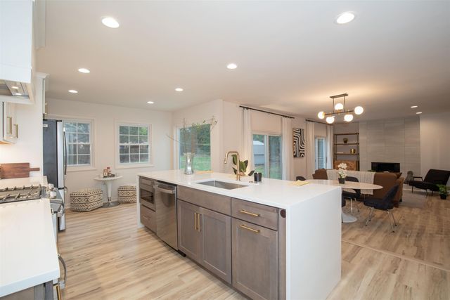 5220 Old Forge Circle, Raleigh, NC 27609
