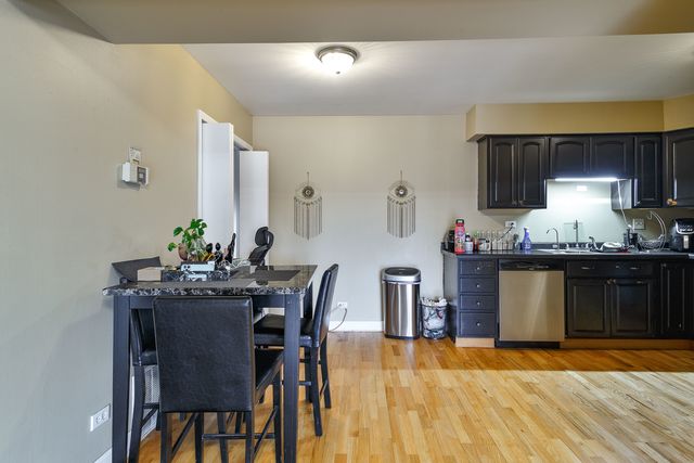 701 Limerick Lane 3B, Schaumburg, IL 60193