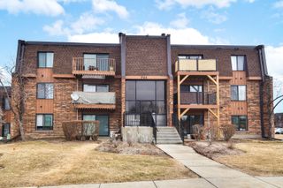 701 Limerick Lane 3B, Schaumburg, IL 60193