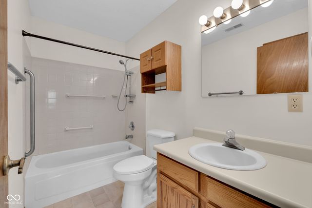 1435 Northridge Hills, Crawfordsville, IN 47933