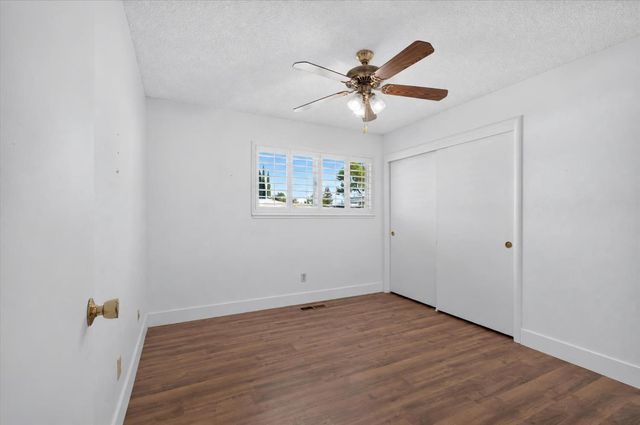 6762 Langrell Way, Sacramento, CA 95831
