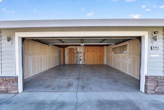 6762 Langrell Way, Sacramento, CA 95831