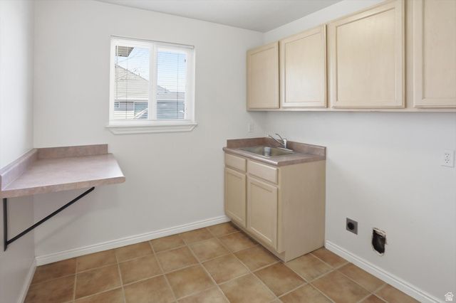 624 E ROCKY KNOLL LN, Draper, UT 84020