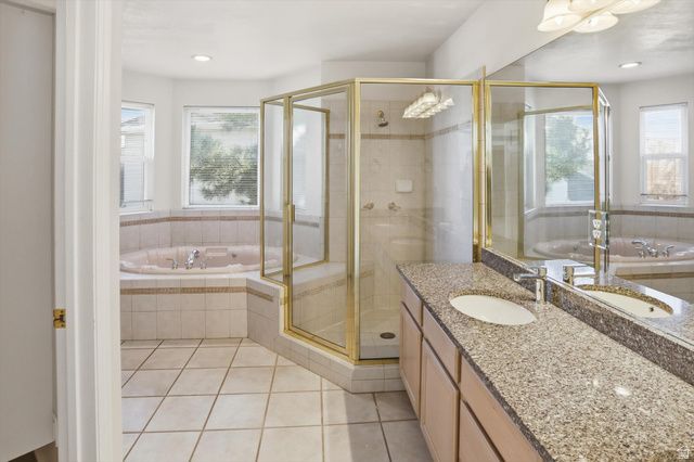 624 E ROCKY KNOLL LN, Draper, UT 84020