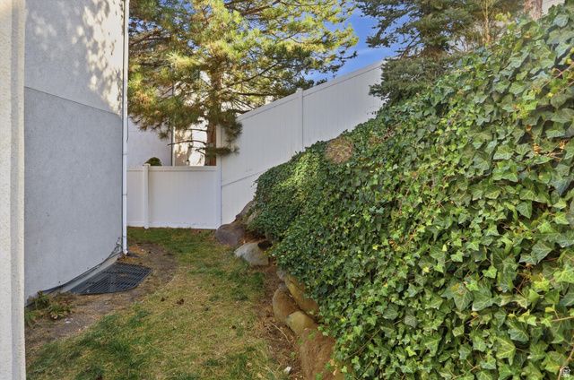 624 E ROCKY KNOLL LN, Draper, UT 84020