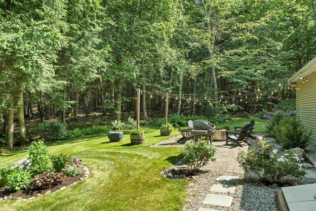 2 Hampshire Hills Drive, Bow, NH 03304
