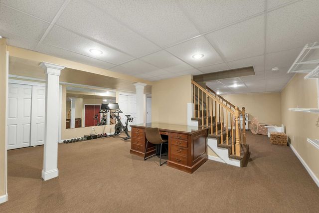 2 Hampshire Hills Drive, Bow, NH 03304