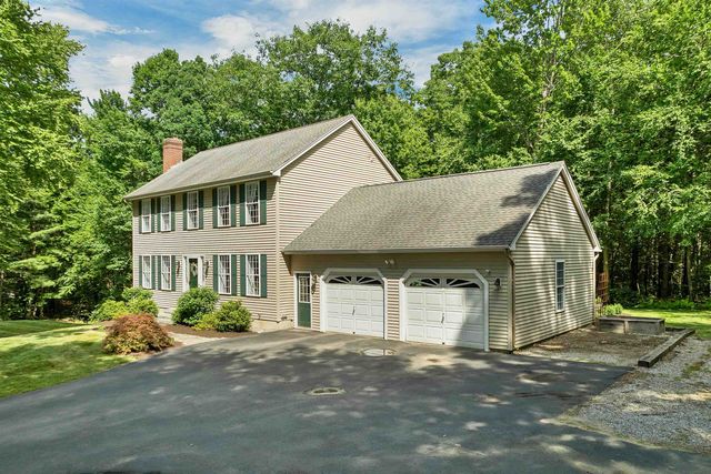 2 Hampshire Hills Drive, Bow, NH 03304