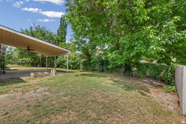 341 E HEATHER RIDGE CIR, Sandy, UT 84070