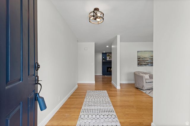 341 E HEATHER RIDGE CIR, Sandy, UT 84070