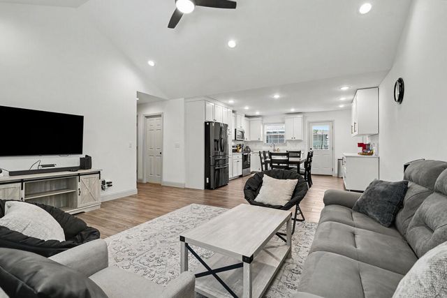 2101 Hummingbird Drive, Dalton, GA 30721