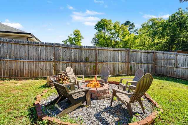 2101 Hummingbird Drive, Dalton, GA 30721