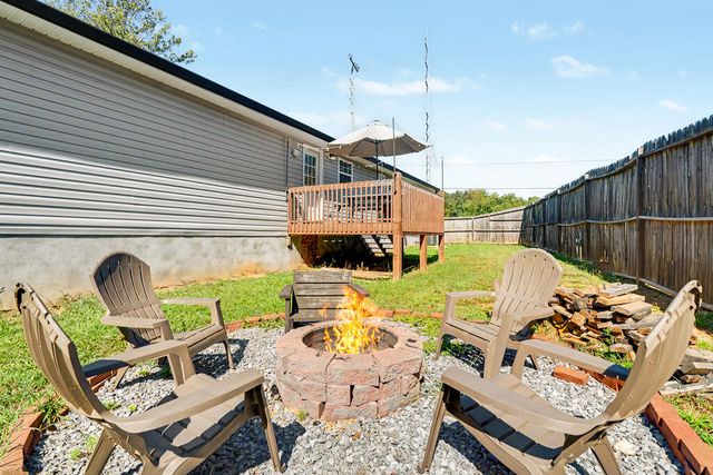2101 Hummingbird Drive, Dalton, GA 30721