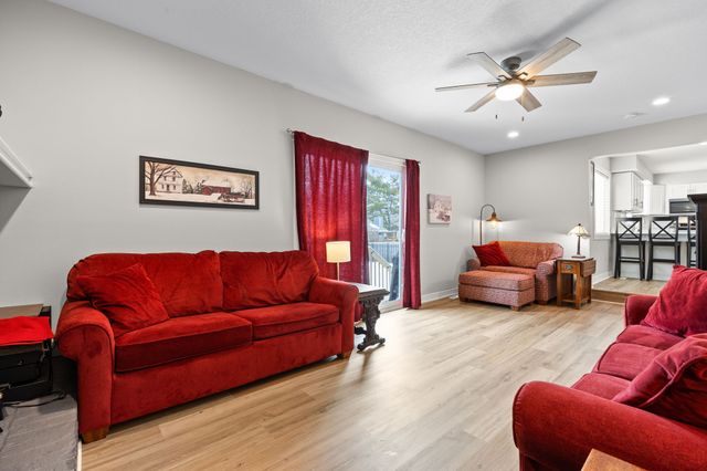 3505 Patricia Drive, Urbandale, IA 50322