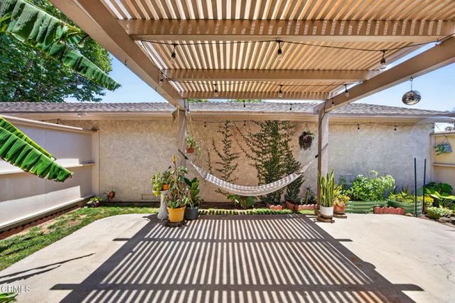 262 W Vineyard Avenue, Oxnard, CA 93036