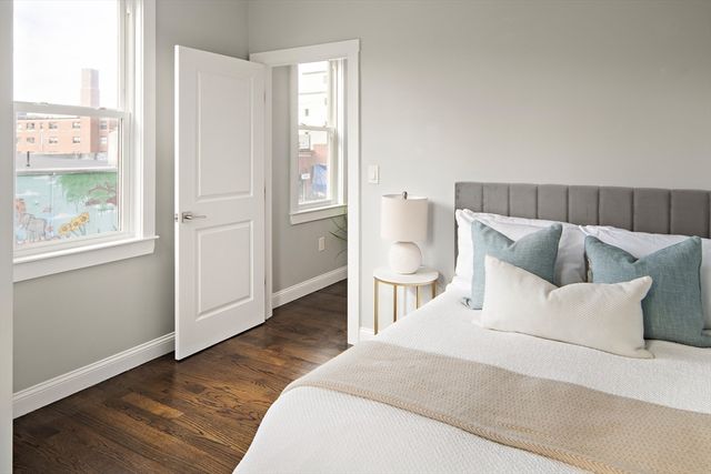 9-11 Boynton Street 2, Boston, MA 02130