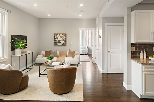 9-11 Boynton Street 2, Boston, MA 02130