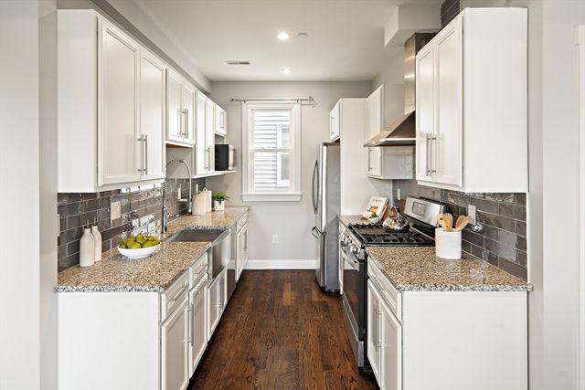 9-11 Boynton Street 2, Boston, MA 02130