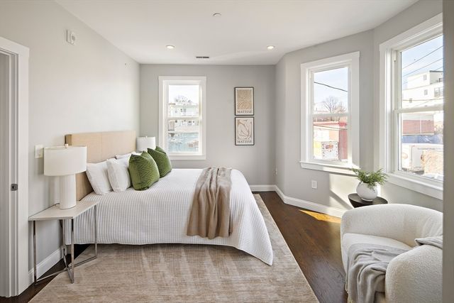 9-11 Boynton Street 2, Boston, MA 02130