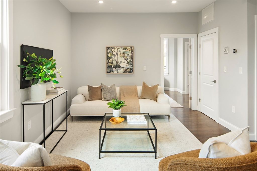 9-11 Boynton Street 2, Boston, MA 02130